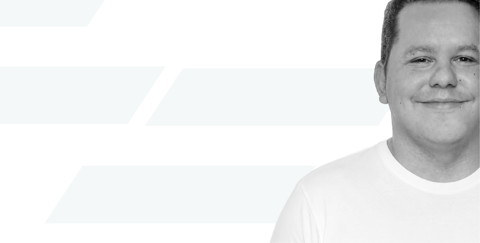 Eduardo Albuquerque — designer de marca e estrategista de branding em Santa Catarina